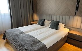 Dom Boutique Apartments - Park View